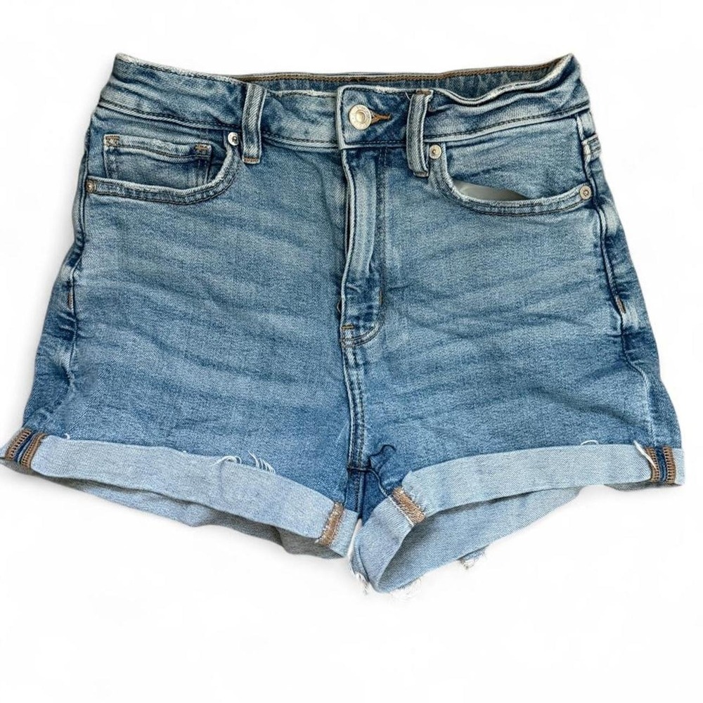 American Eagle Denim Mom Shorts Next level Stretch Size 4